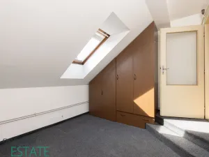 Prodej bytu 3+1, Plzeň, Křížkova, 106 m2