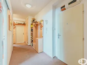 Prodej bytu 3+1, Sezemice, Smetanova, 79 m2