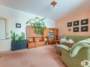 Prodej bytu 3+1, Sezemice, Smetanova, 79 m2