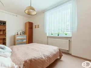 Prodej bytu 3+1, Sezemice, Smetanova, 79 m2