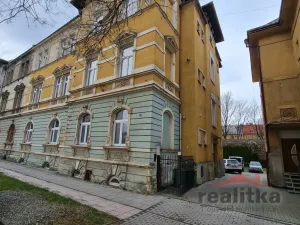 Pronájem bytu 1+1, Opava - Předměstí, Husova, 30 m2