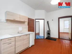 Prodej bytu 3+1, Trmice - Koštov, 67 m2