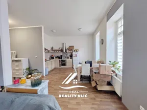 Pronájem bytu 2+kk, Opava, Růžová, 75 m2