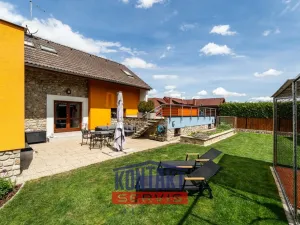 Pronájem rodinného domu, Dubné, 261 m2