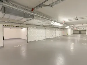 Pronájem bytu 2+kk, Praha - Vysočany, Sokolovská, 54 m2