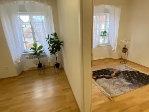 Prodej bytu 2+1, Praha - Staré Město, Náprstkova, 73 m2