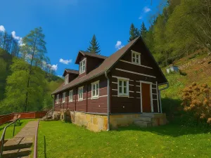 Prodej rodinného domu, Hřensko, 200 m2