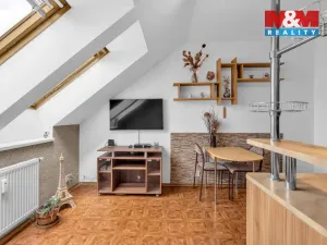 Prodej bytu 2+kk, Lázně Bělohrad, Třetí strana, 35 m2