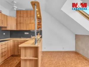 Prodej bytu 2+kk, Lázně Bělohrad, Třetí strana, 35 m2
