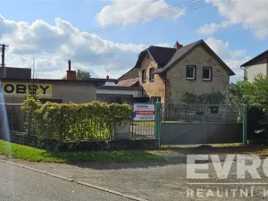 Pronájem komerční nemovitosti, Uhlířské Janovice, Tyršova, 190 m2