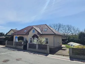 Prodej rodinného domu, Modletice, 261 m2