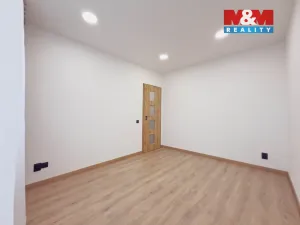 Prodej bytu 3+1, Ostrava - Zábřeh, Středoškolská, 64 m2