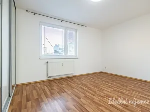 Pronájem bytu 2+kk, Praha, Vorařská, 69 m2