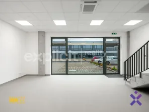 Pronájem obchodního prostoru, Brno, 444 m2