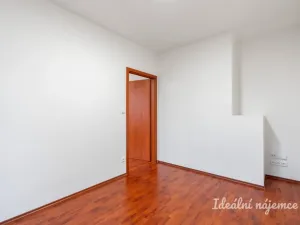 Pronájem bytu 2+kk, Praha - Vršovice, Bajkalská, 53 m2