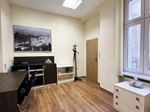 Prodej kanceláře, Karlovy Vary, I. P. Pavlova, 47 m2