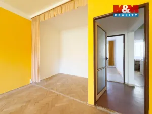 Prodej bytu 3+1, Karviná - Hranice, Čsl. armády, 73 m2