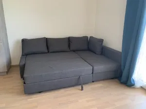 Pronájem bytu 1+kk, Praha - Hloubětín, Laponská, 37 m2