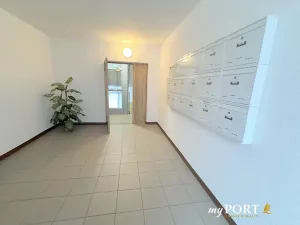Prodej bytu 3+1, Nejdek, Rolavská, 78 m2