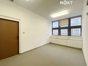 Pronájem kanceláře, Praha - Nové Město, Na Moráni, 16 m2