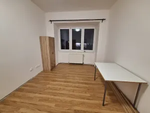 Pronájem bytu 1+kk, Praha - Michle, Jihlavská, 26 m2