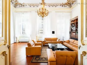 Prodej atypického bytu, Praha - Staré Město, Smetanovo nábřeží, 142 m2