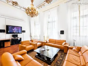 Prodej bytu 4+kk, Praha - Staré Město, Smetanovo nábřeží, 142 m2