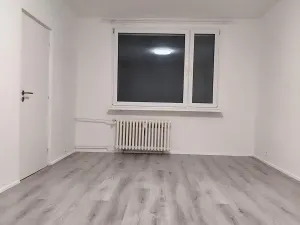 Pronájem bytu 2+1, Chomutov, 17. listopadu, 62 m2