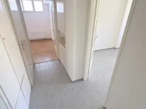 Pronájem bytu 2+1, Praha - Nové Město, Štěpánská, 89 m2