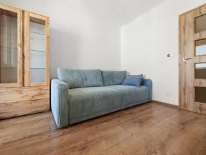 Pronájem bytu 2+kk, Klecany, V Honech, 36 m2