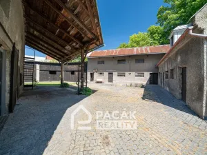 Prodej výrobních prostor, Tršice, 1000 m2