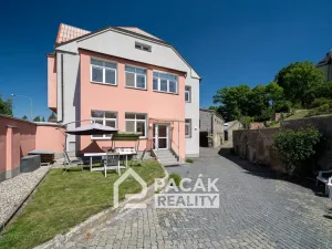 Prodej rodinného domu, Tršice, 700 m2