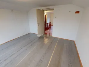 Prodej rodinného domu, Vystrkov, 172 m2