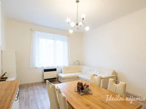 Pronájem bytu 2+kk, Praha - Holešovice, Osadní, 46 m2