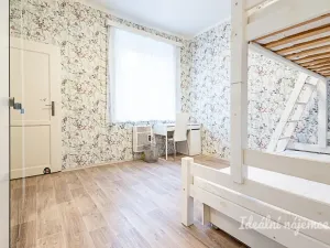 Pronájem bytu 2+kk, Praha - Holešovice, Osadní, 46 m2