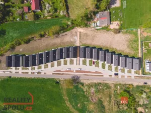 Prodej rodinného domu, Pečky - Velké Chvalovice, Za Statkem, 166 m2