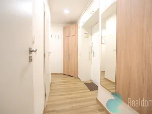 Prodej bytu 2+1, Praha, U Mrázovky, 49 m2