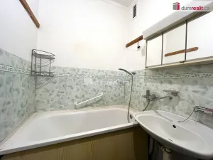 Prodej bytu 3+1, Habartov, Švermova, 53 m2