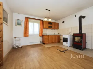 Prodej zemědělské usedlosti, Lipoltice - Sovoluská Lhota, 116 m2