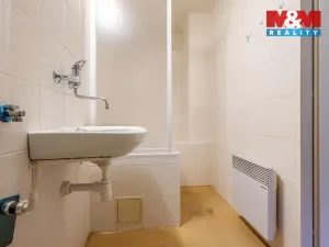 Prodej rodinného domu, Jenišovice, 140 m2