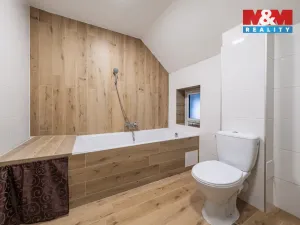 Prodej rodinného domu, Jehnědí, 189 m2