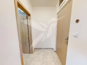 Pronájem bytu 2+kk, Starý Plzenec, Masarykovo náměstí, 32 m2