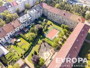 Pronájem bytu 2+1, Pardubice, Jungmannova, 59 m2