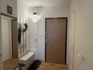 Prodej bytu 1+1, Praha - Černý Most, Ronešova, 35 m2