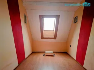 Prodej rodinného domu, Verneřice, Českolipská, 150 m2