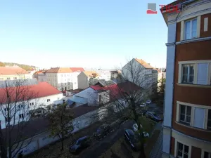 Pronájem bytu 3+1, Praha - Smíchov, Na Březince, 90 m2