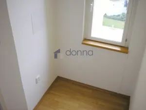 Pronájem bytu 3+1, Praha, Francouzská, 100 m2