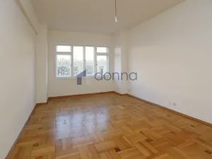 Pronájem bytu 3+1, Praha, Francouzská, 100 m2