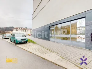 Pronájem obchodního prostoru, Luhačovice, Masarykova, 83 m2