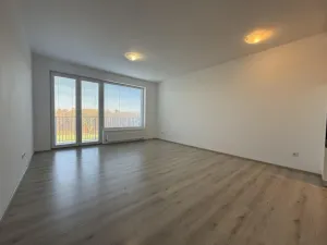 Pronájem bytu 2+kk, Pardubice - Zelené Předměstí, Pod Vinicí, 57 m2